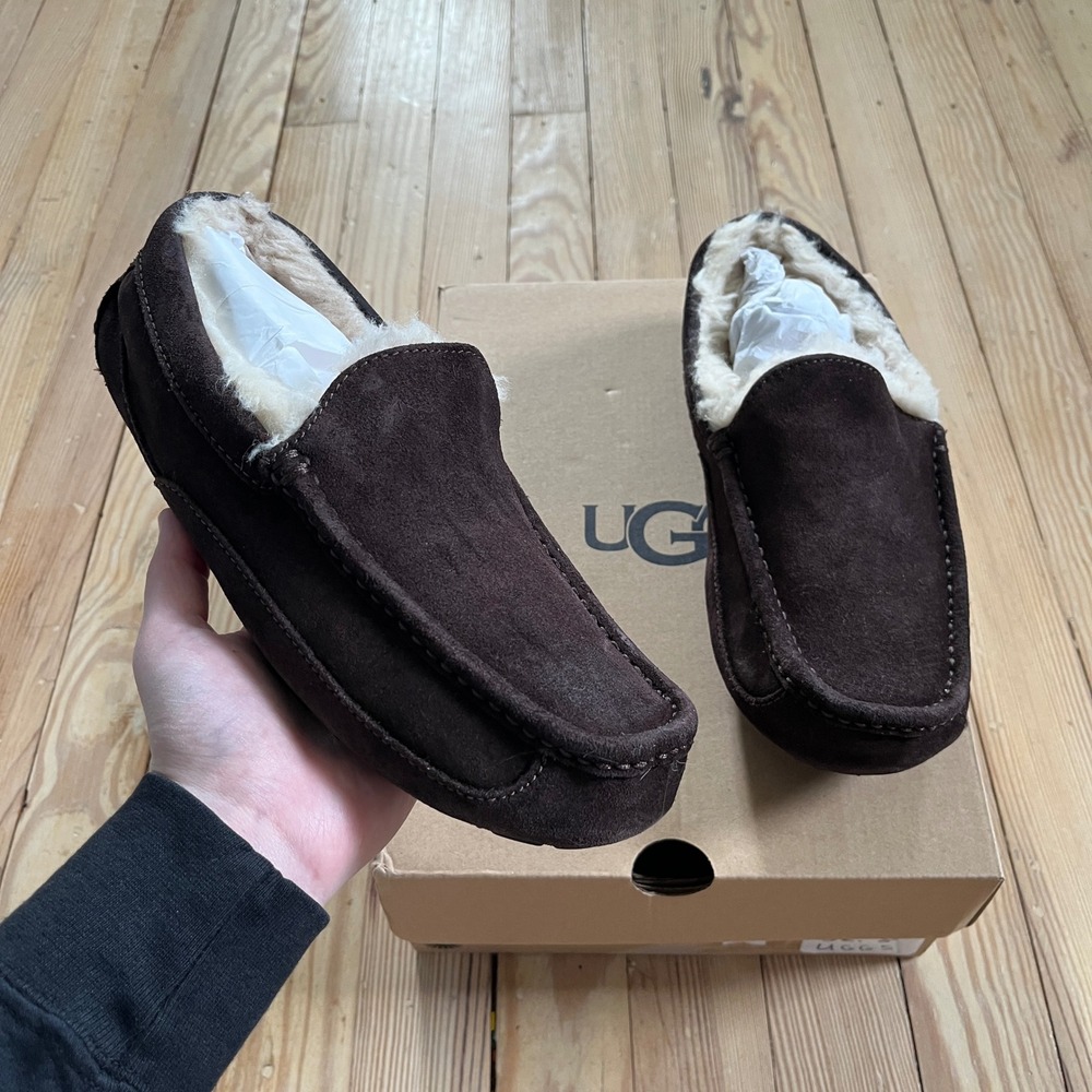 UGG Ascot Slipper Men 8 Espresso Brown Suede Wool Lined Moccasin Loafer 1101110
